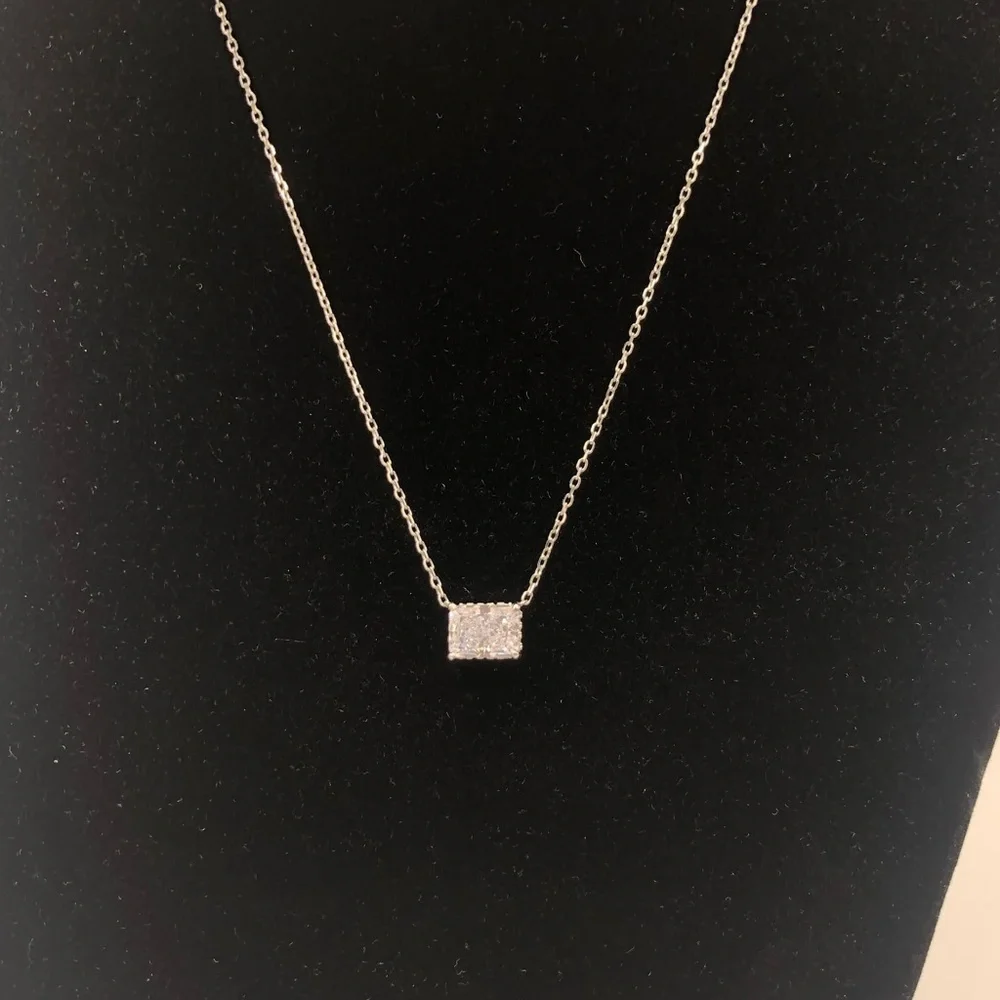 1.75ct Radiant Cut Necklace - Picture 2 of 16
